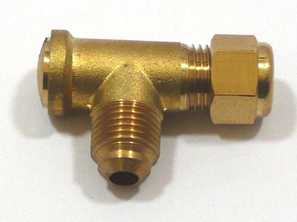 8mm Compression x 1/4'' Flared Restrictor Elbow.
